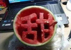 奇葩吃瓜比赛盘点,盘点那些让人捧腹大笑的奇葩吃瓜比赛瞬间